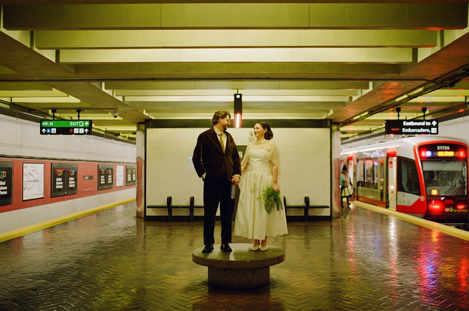 Katherine-Eoin-San-Francisco-City-Hall-Elopement-Film-Cat-Coppenrath-Photo-50.jpg