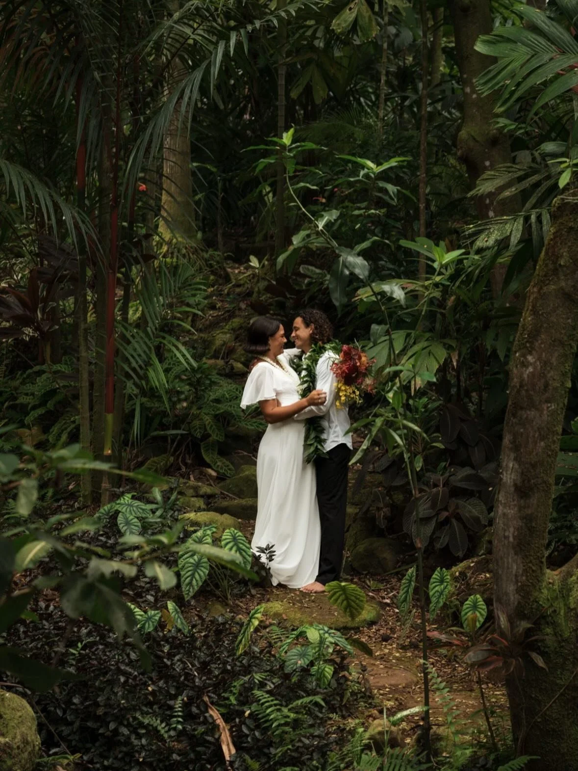 Sarah + Joey for @kauai_elopements 🙌🏽
