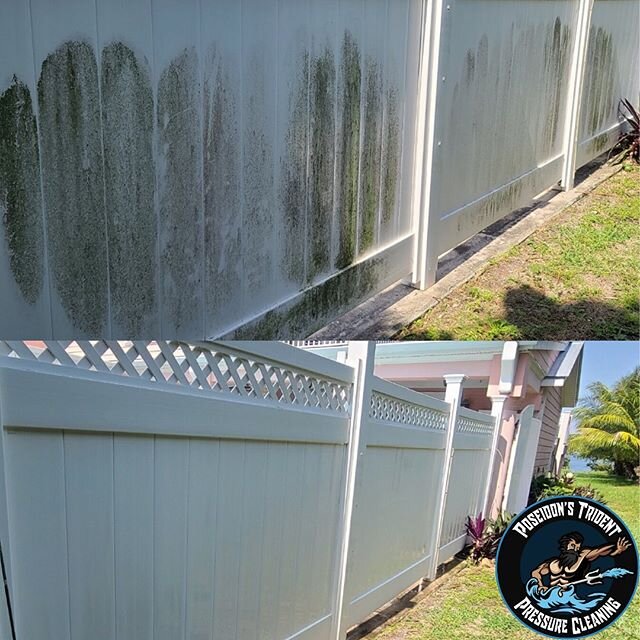 Cleaning grime...call today (772)643-7448 
#poseidonstrident #poseidonstridentpressurecleaningllc #poseidonstridentpressurecleaning #pressurewashing #pressurecleaninglife #pressurecleaning #florida #clean #fence #dirty #beforeandafter #treasurecoast 