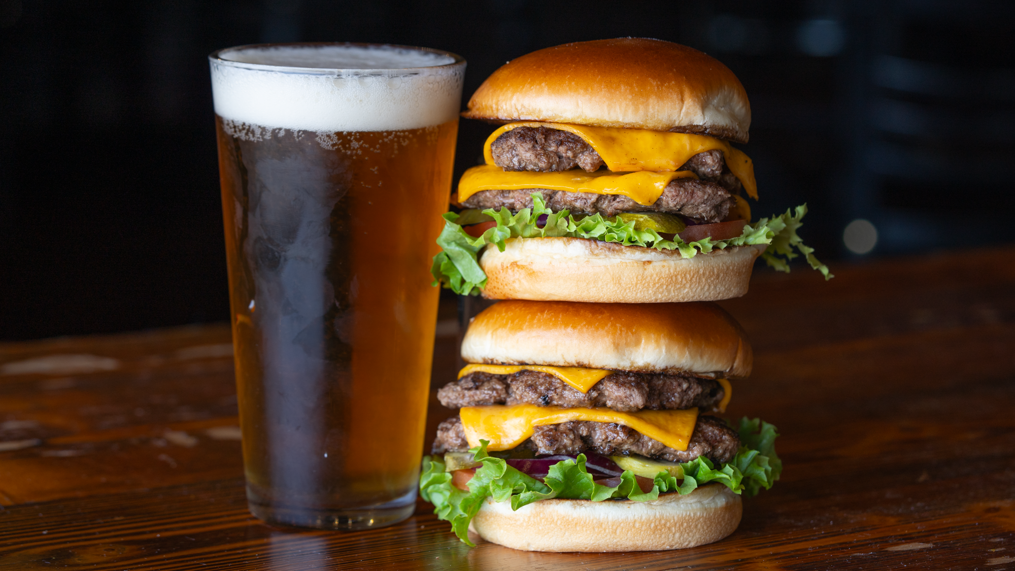 BurgerStack_Landscape_2026-00374.png