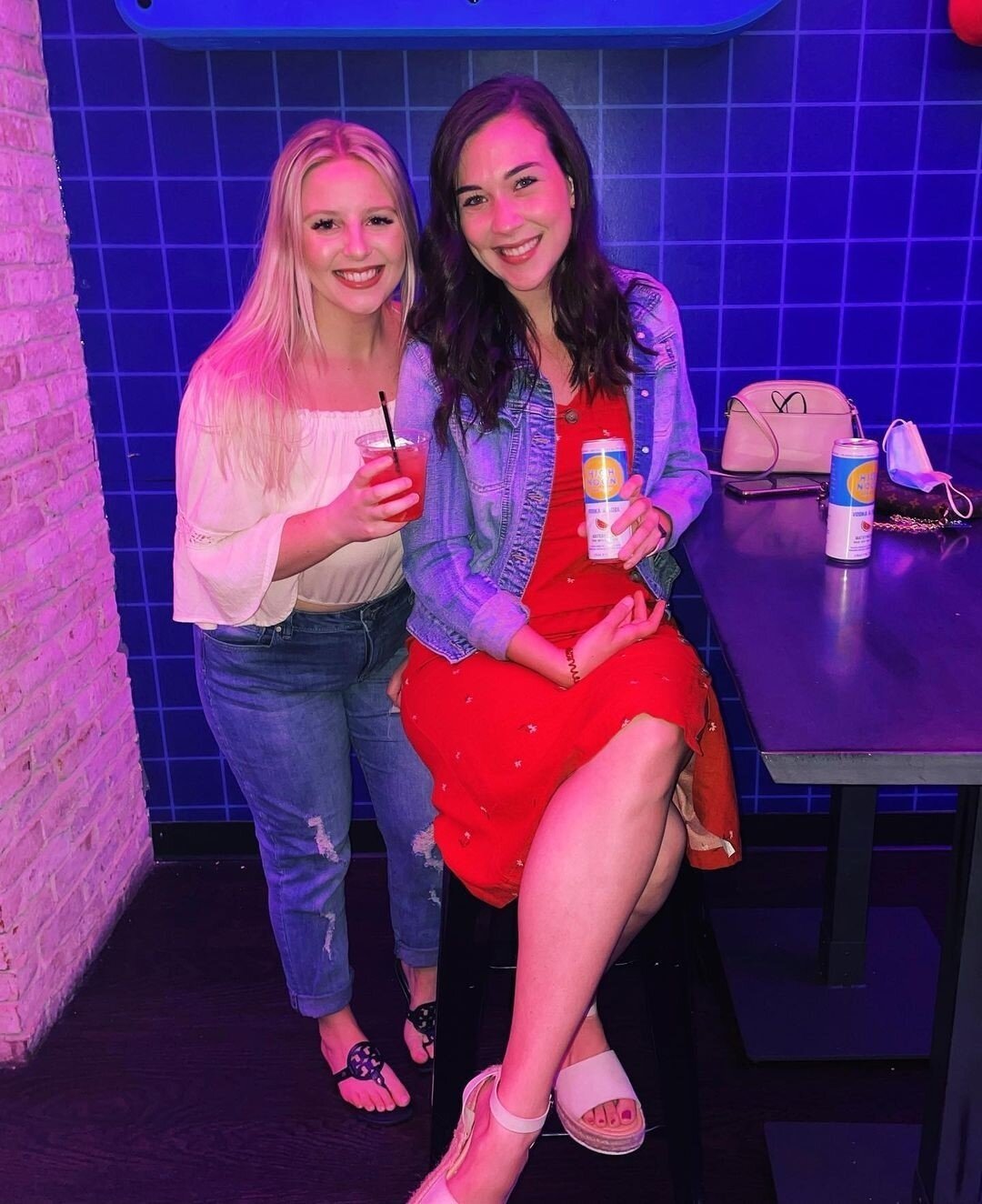 Thursdays are for the girls! 🎉👯&zwj;♀️ Drink specials, liquor pitchers, $100 bottles, @giuseppetheDJ with the tunes...tag your girls &amp; make plans now! #ParkRecTPA⁠
&bull;⁠
📸 : @haleedodson⁠