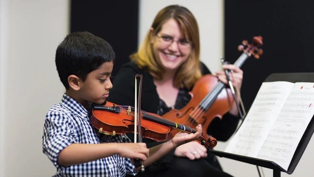   VIOLIN LESSONS IN POWELL   TRUSTED BY OVER A THOUSAND POWELL FAMILIES AND BACKED BY OVER 150+ 5-STAR PARENT REVIEWS.   REQUEST INFO  