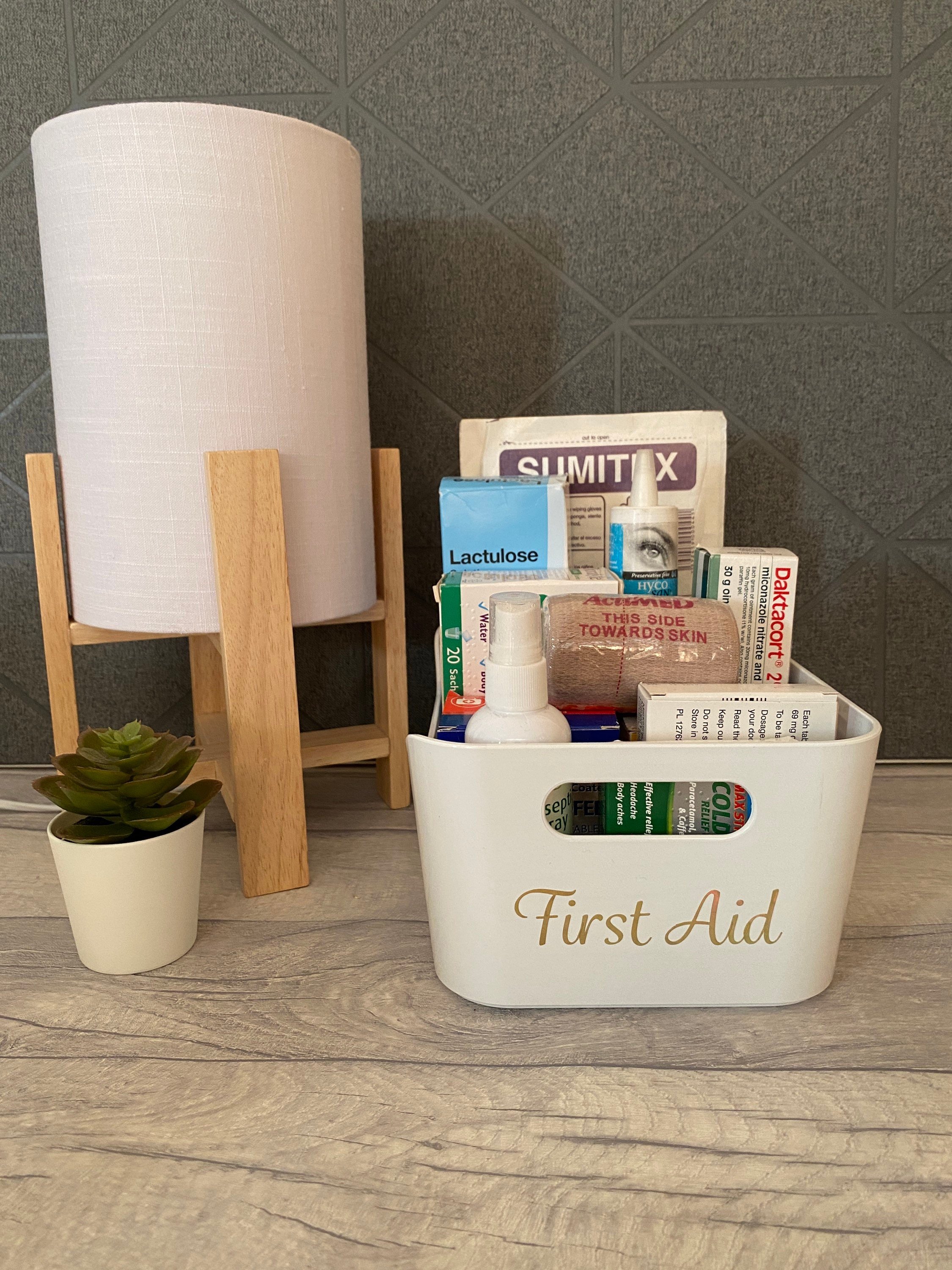 https://i.etsystatic.com/26656900/r/il/359f8d/2862558444/il_fullxfull.2862558444_p8uj.jpg