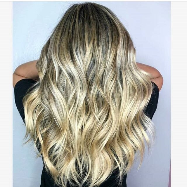 We are ready for Summer hair, beaches and a tan. How about you???
&bull;
&bull;
&bull;
#foilayage #pravanavivids
#pulpriothair #unitehair #redkenobsessed #olaplex&nbsp; #balayageombre #hairinspo #bayareahairstylist #hairofinstagram #hairideas&nbsp; #