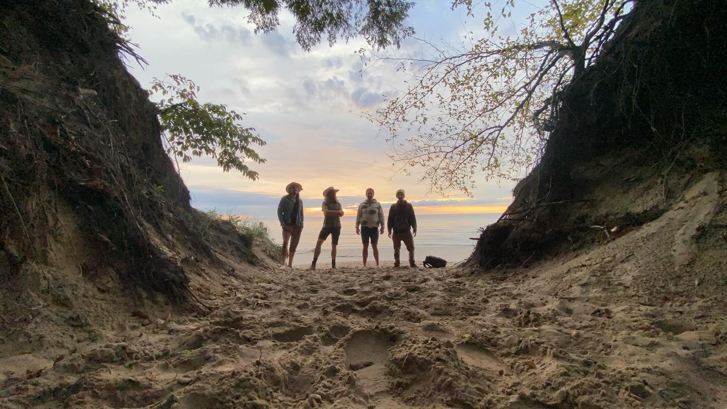 The Road Goes on Forever and The Party Never Ends&hellip;.🚗🌄🚙🌁🌅🤩❤️💙 What a sacred journey this is, don&rsquo;t forget to cherish the ones you share it with, and only take the right things seriously🌺💕🧐🌻👀 All the blessing to you beautiful M