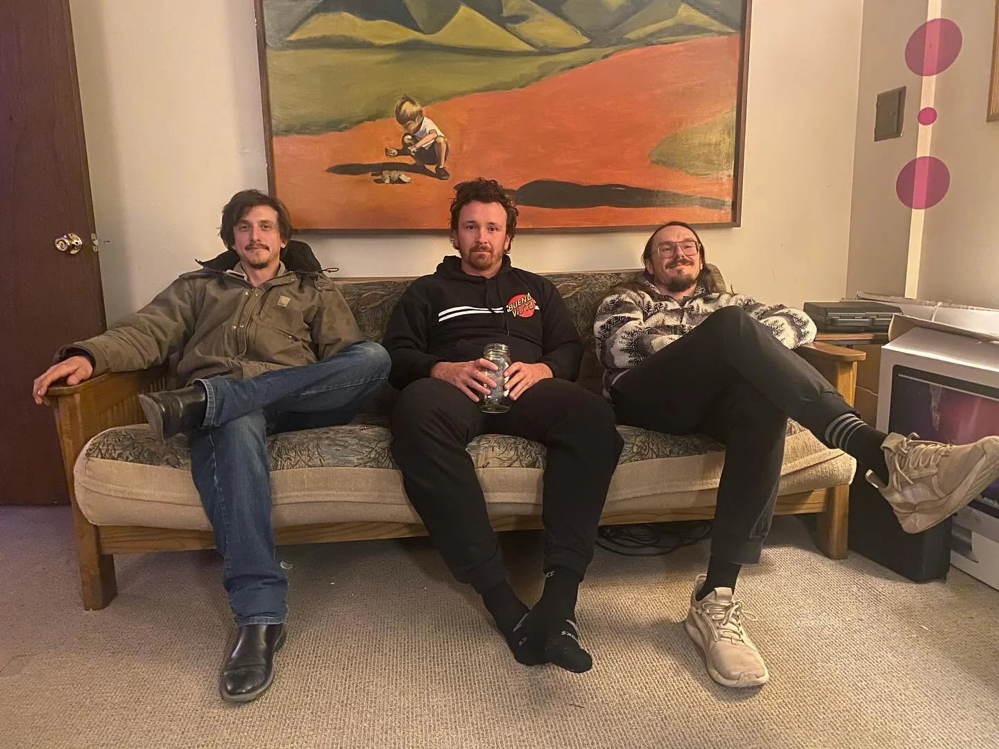 Time with your best friends/ musical family is so nourishing and sacred🌺🌟🎸🌸💝 Especially because we are always navigating the wild schedules of free spirited creatives. 🌟🎶🌙 It is such a beautiful thing to build these lifelong bonds, may they c