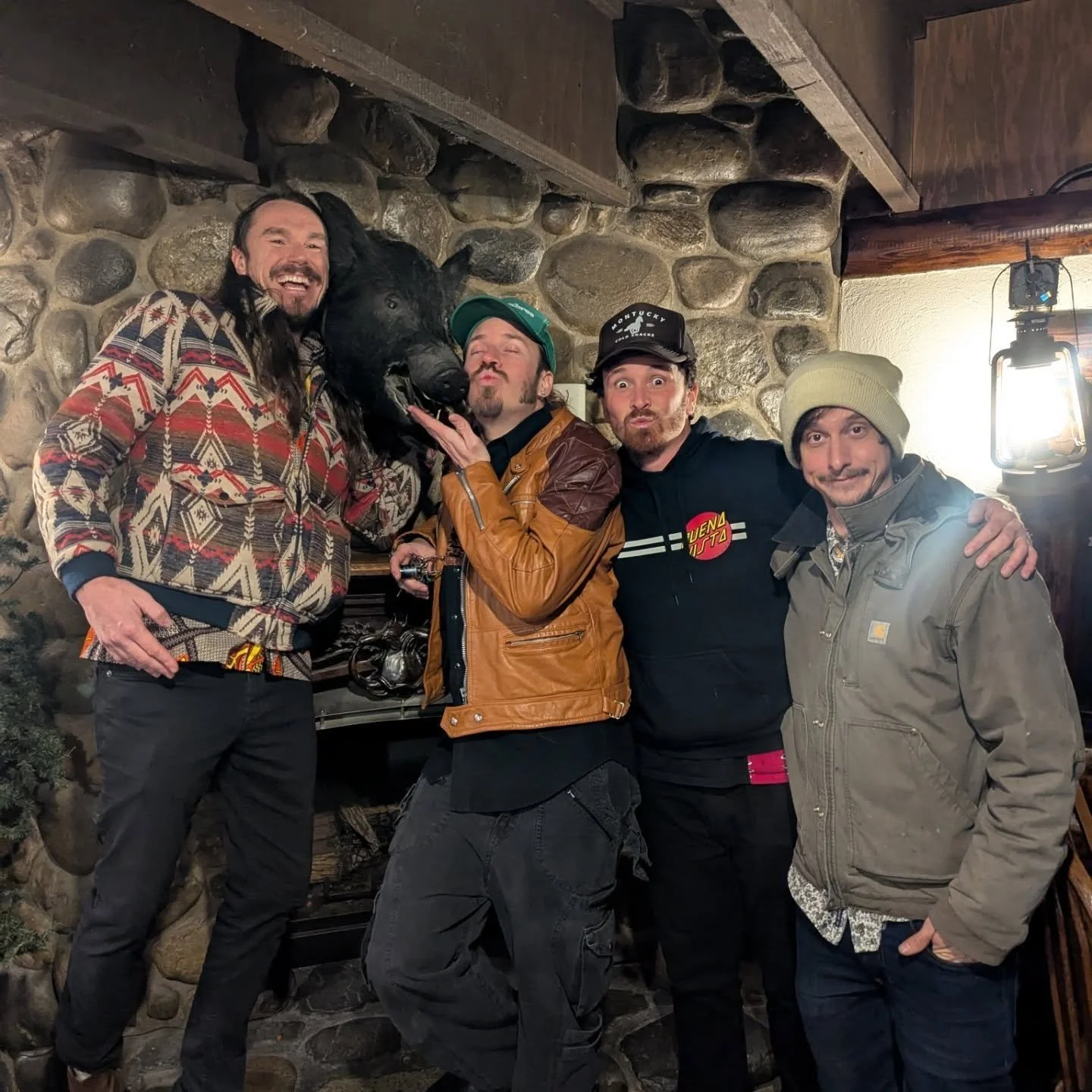 🙏🏼Thanks to all the funky freaks 🕺🏼 that got down with us last night in SLC @thehogwallow Pub! What a truly legendary night. 🍻We played a 3 hour set for y'all because you kept feeding us energy with your dancing, your singing, and your vibes. Su