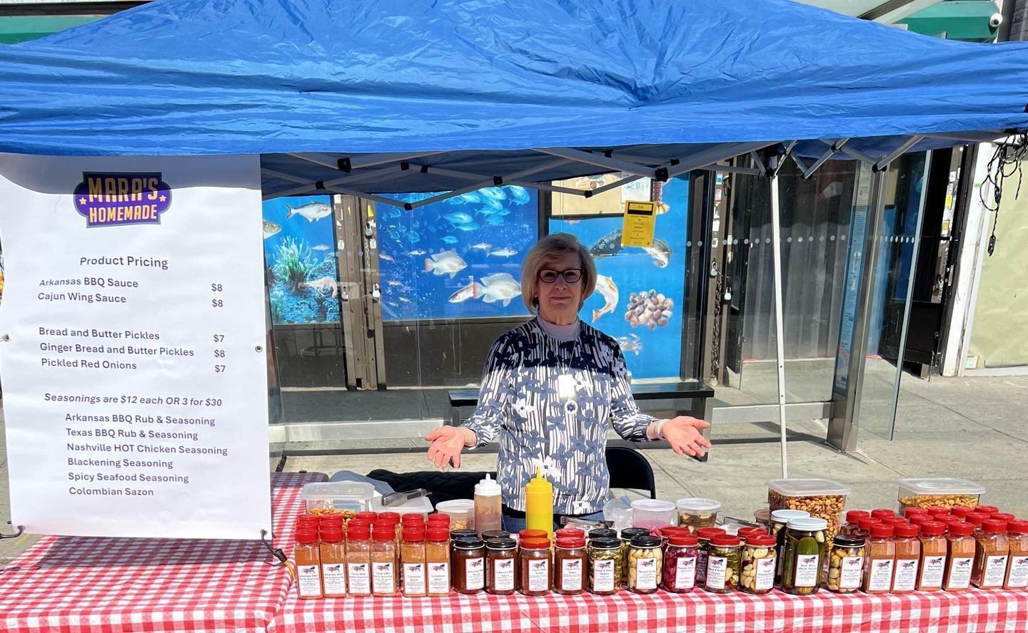 Today we are in @RegoPark on 63rd Drive  and Booth Street. #Seasonings #BBQsauce #WingSauce 3 different #pickles #pickled #onions and #garlic #tickleyourtastebuds add new #flavor to your food! #seeyousoon