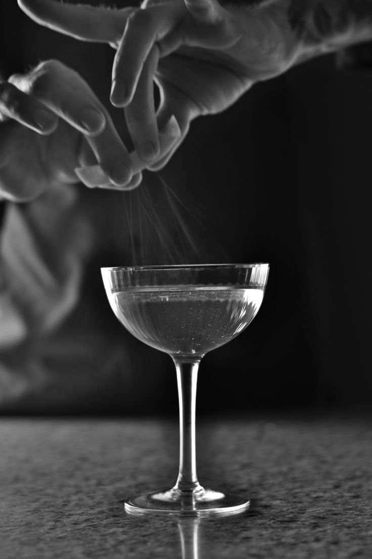 Gin Martini Recipe _ Black and white cocktail photography.jpg