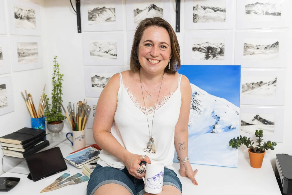 alice-luetchford-mountain-painter-photographed-in-studio.jpg