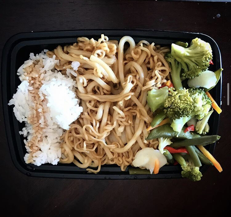 Ramdon (ramen + Udon) with steamed veggies & sticky rice 