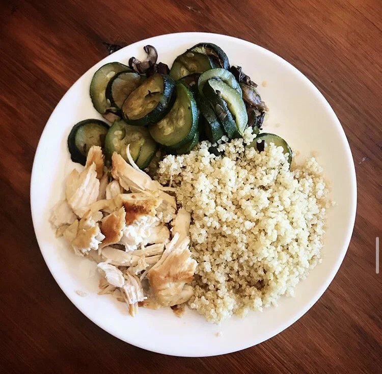 Quinoa, mushrooms, zucchini, & chicken 