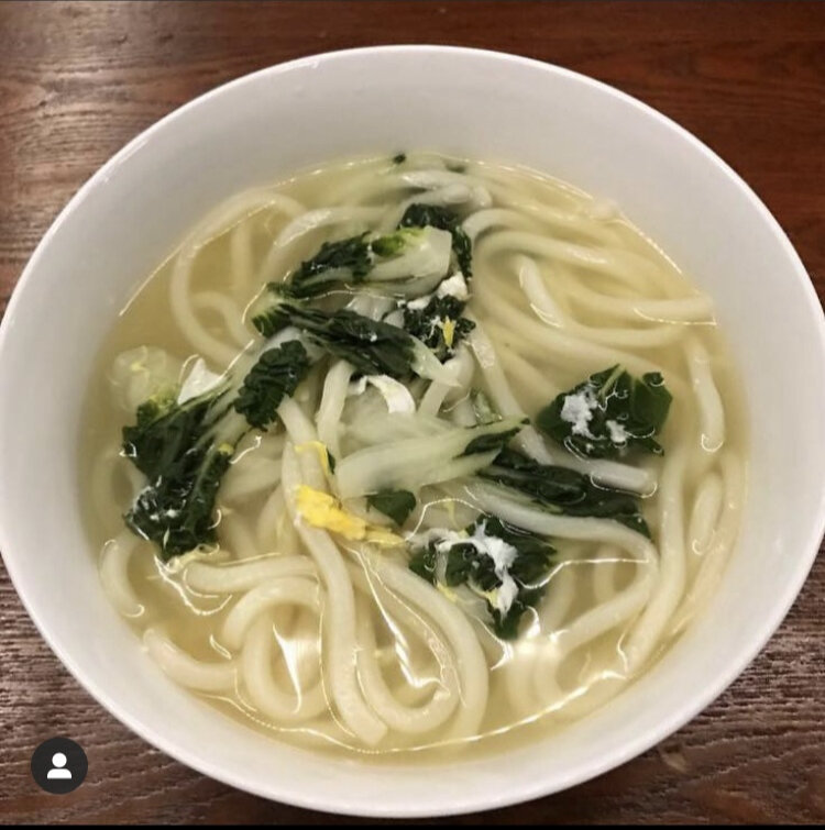 Udon, egg, spinach