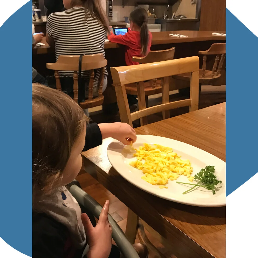 A familyfriendly review of Pie 'n Burger in Pasadena — MiLOWE