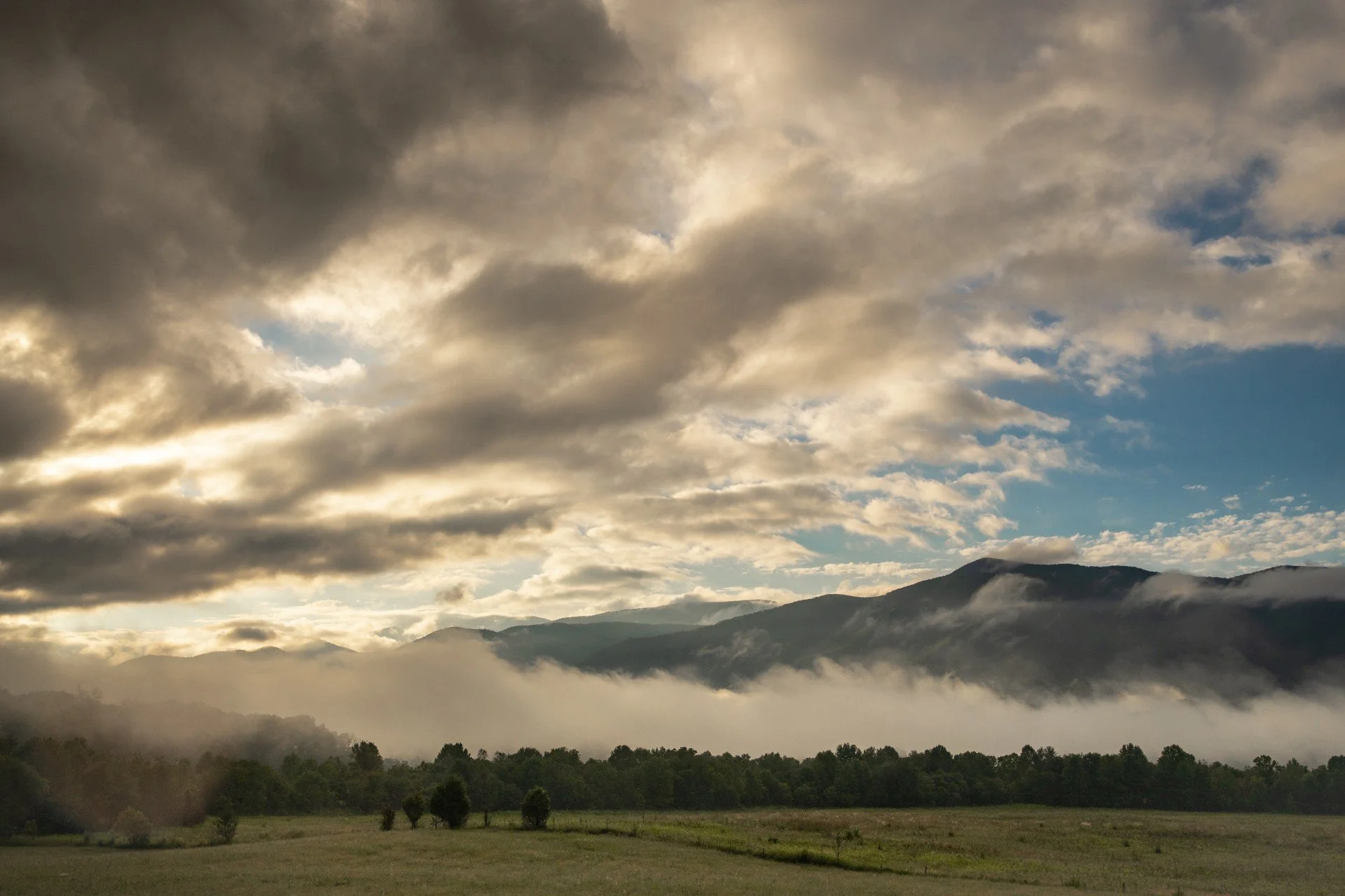 Cades Cove.jpg