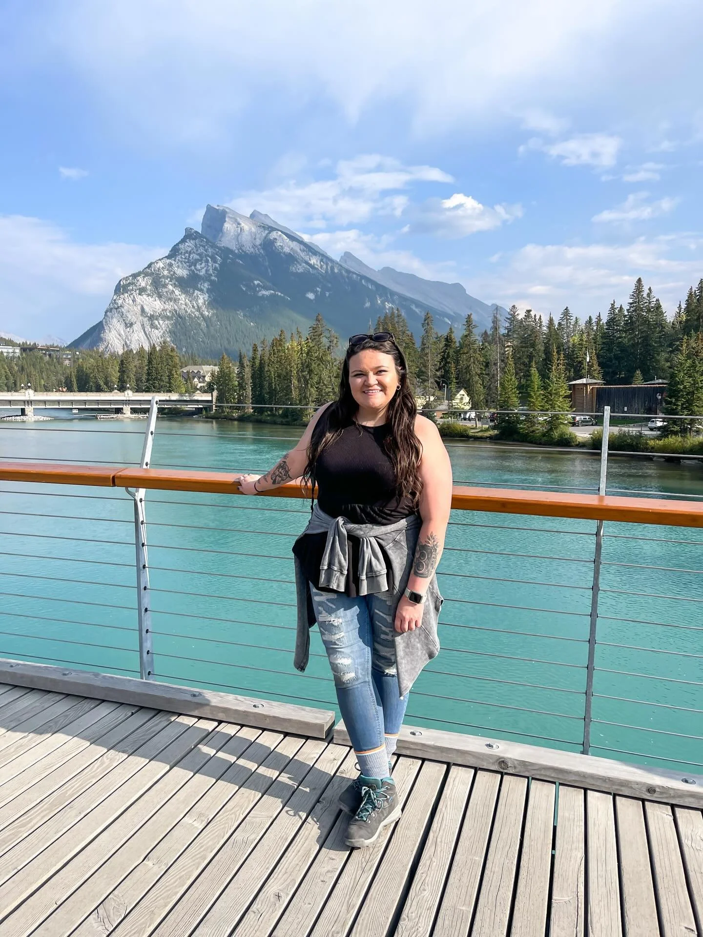 Can&rsquo;t get Canada off my mind. 🇨🇦🫎🥾

#travelphotography #travelgram #banffnationalpark #canada #bucketlisttravel