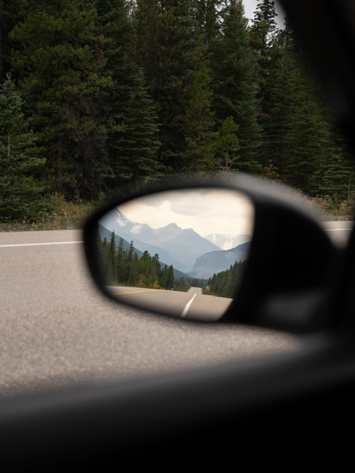 I think I&rsquo;m quite ready for another adventure. 🗺️✈️

#icefieldsparkway #canadaswonderland #travelalberta #banffnationalpark #wanderfolk