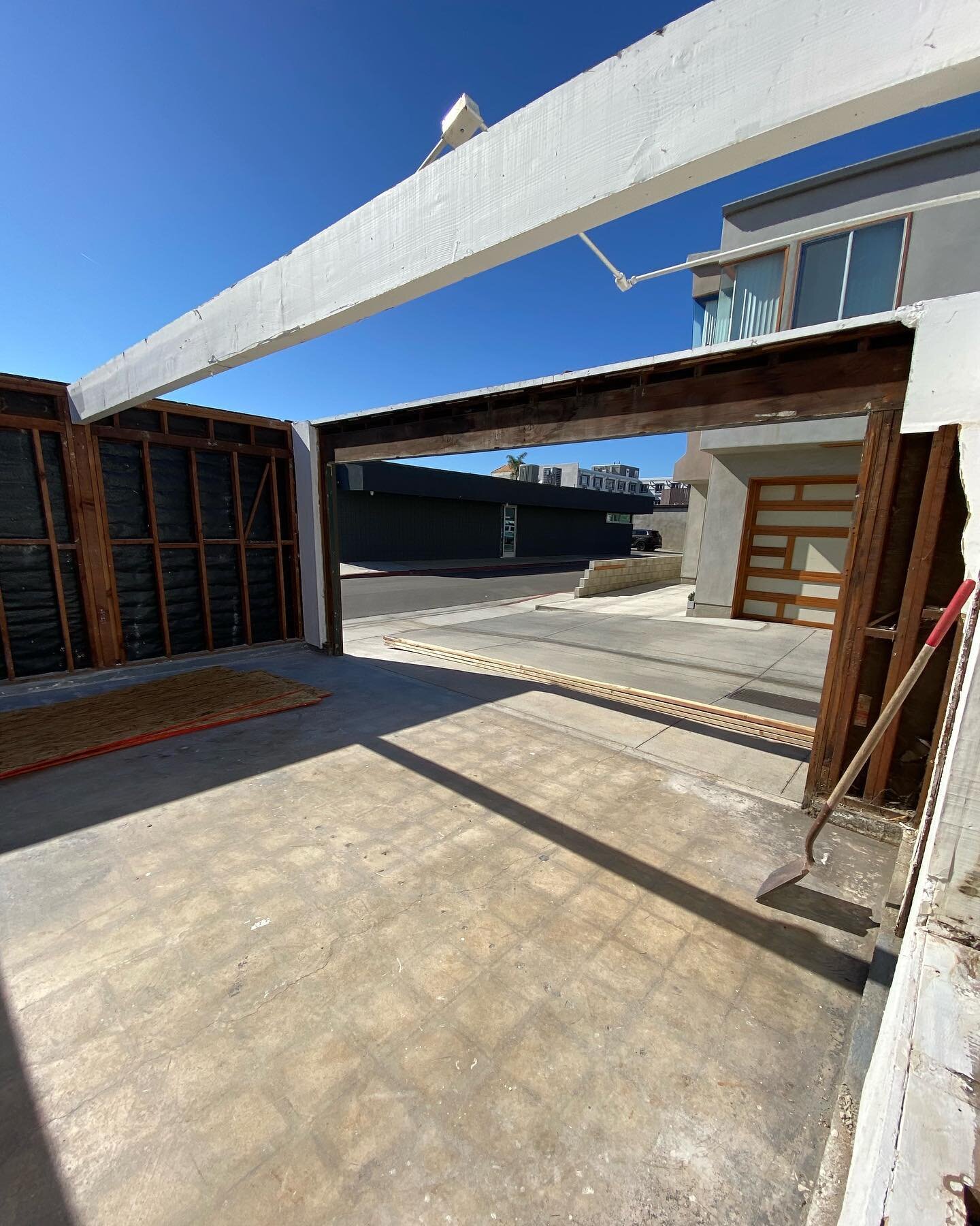 Above garage ADU addition 

#cafservices #cafservicesinc #demo
