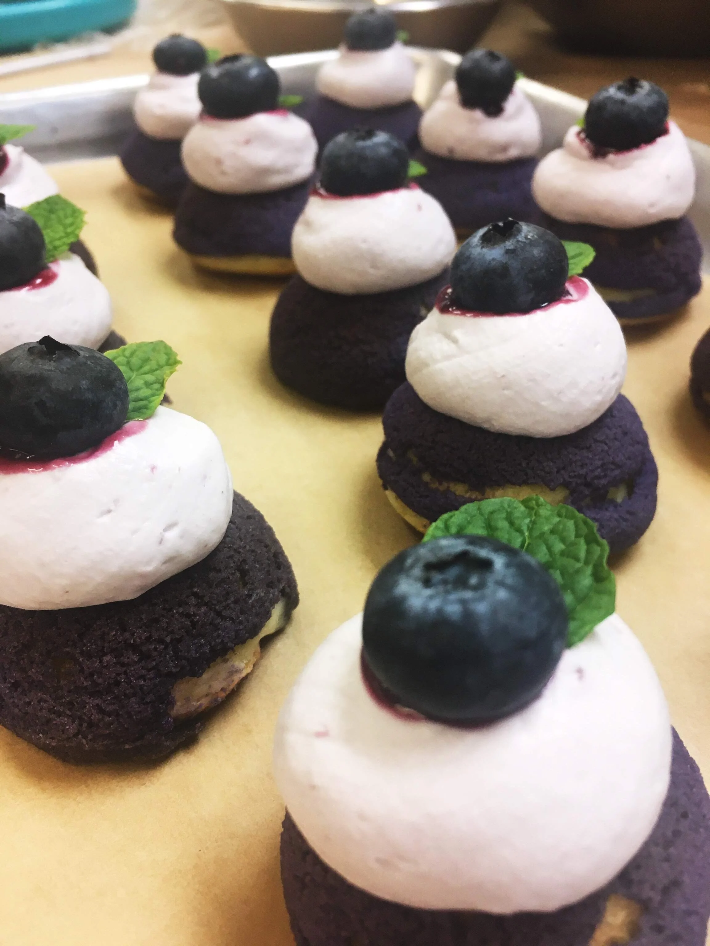 Blueberry Cream Puff with Craquelin and Blueberry Jam Filling 