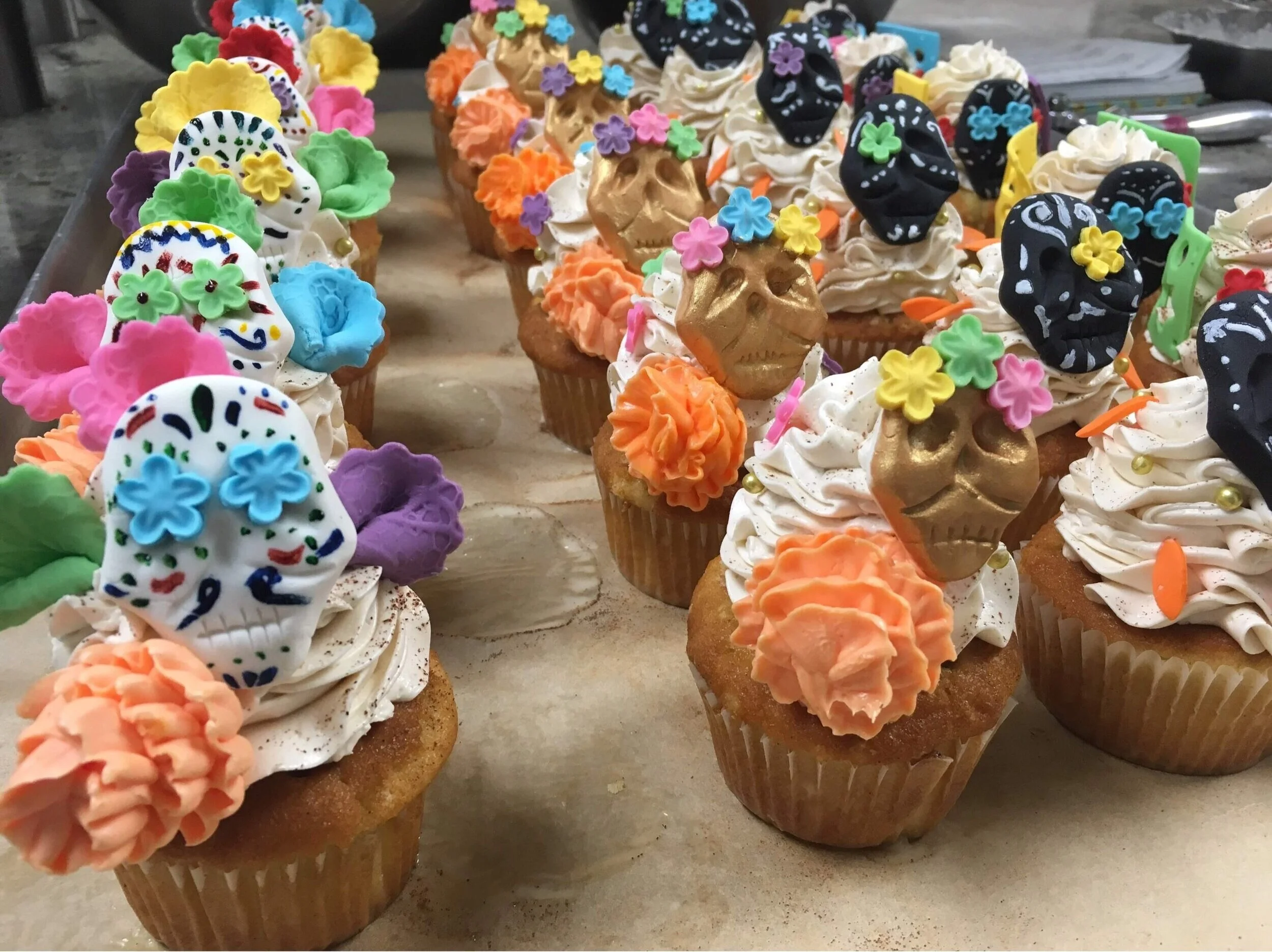 Dia De Los Muertos Cupcakes