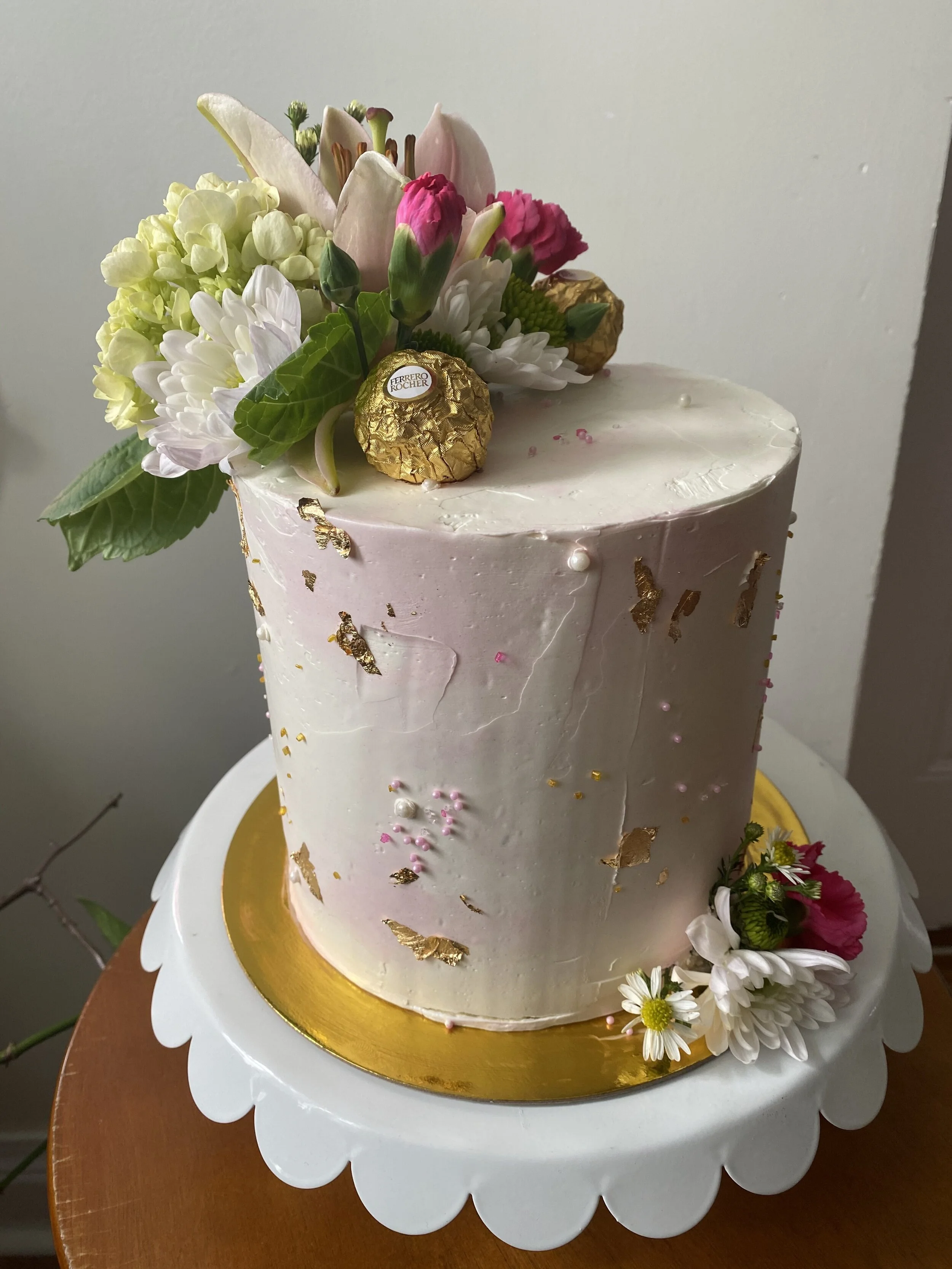 pink and gold cake .jpeg