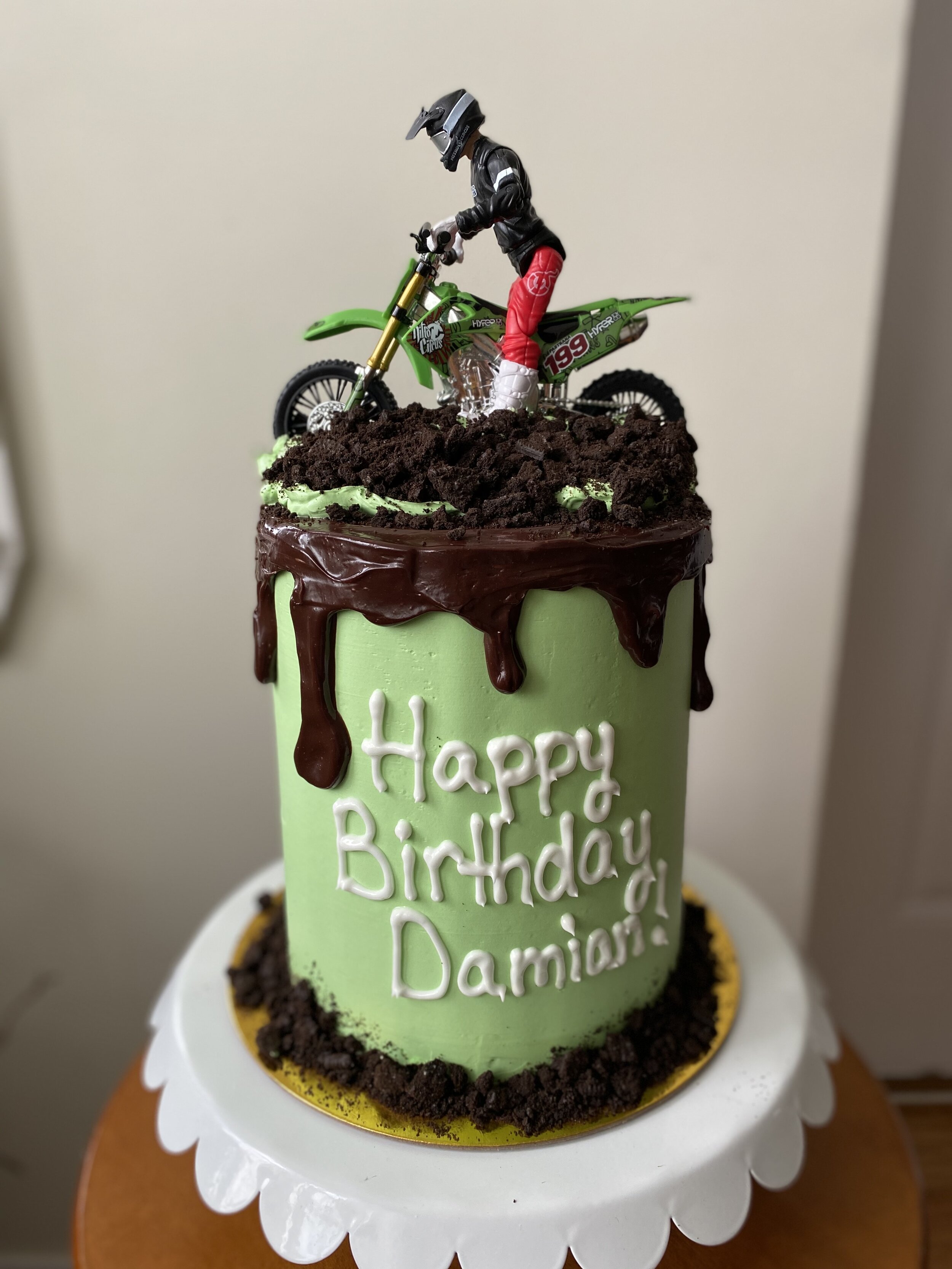 dirty bike cake .jpeg