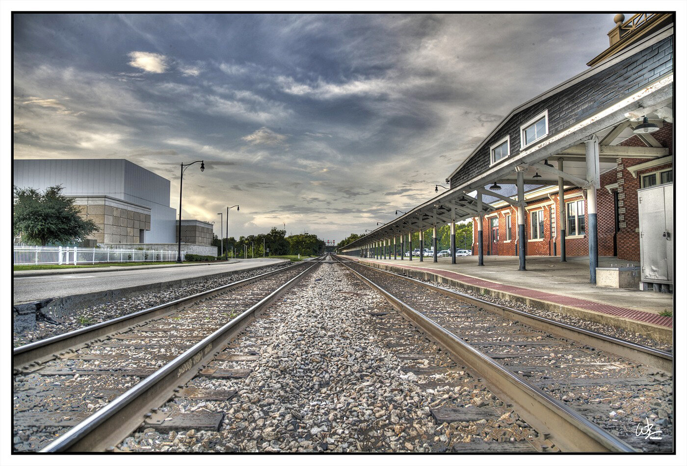 Image-10216156-195365880-4-WebLarge_0_abd8efcf57bf7e11f1dd81dfbc3edb2f_1 copy.jpg