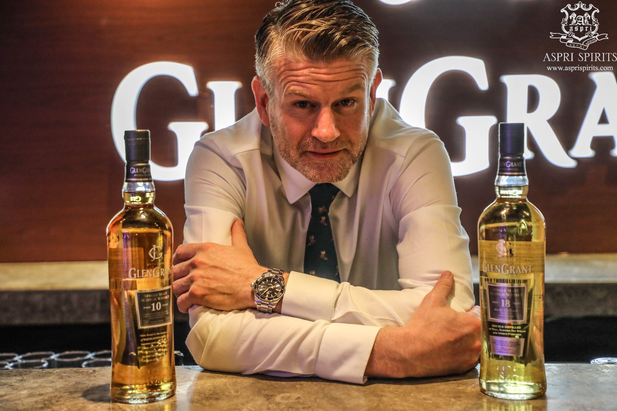 Mr.-Robin-Coupar_Glen-Grant_Campari_Single-Malt-Scotch-Whisky_Drammers-Club.jpeg