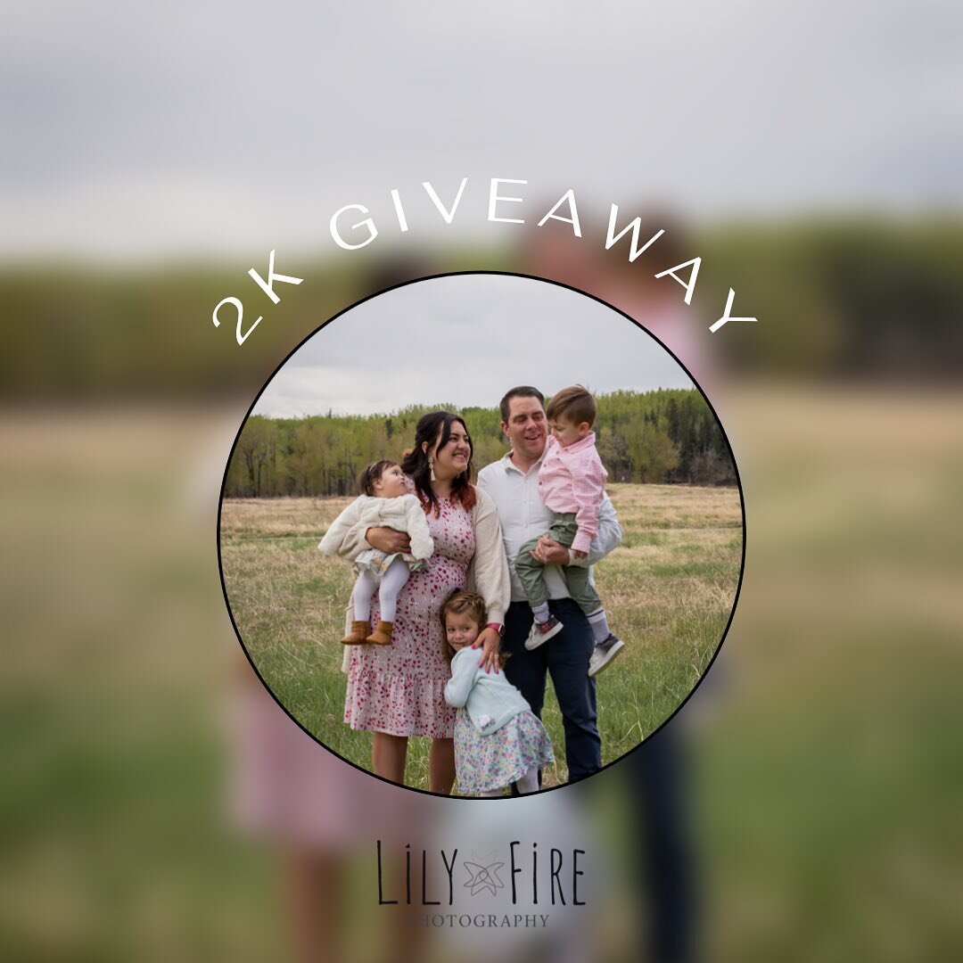 It&rsquo;s giveaway time! Spread the word! 

I am so thankful that 2000 of you hang out here and support the art I&rsquo;m creating for you and yours. 

To celebrate this milestone, I&rsquo;m giving away a mini session. Mini sessions are 25 minutes l