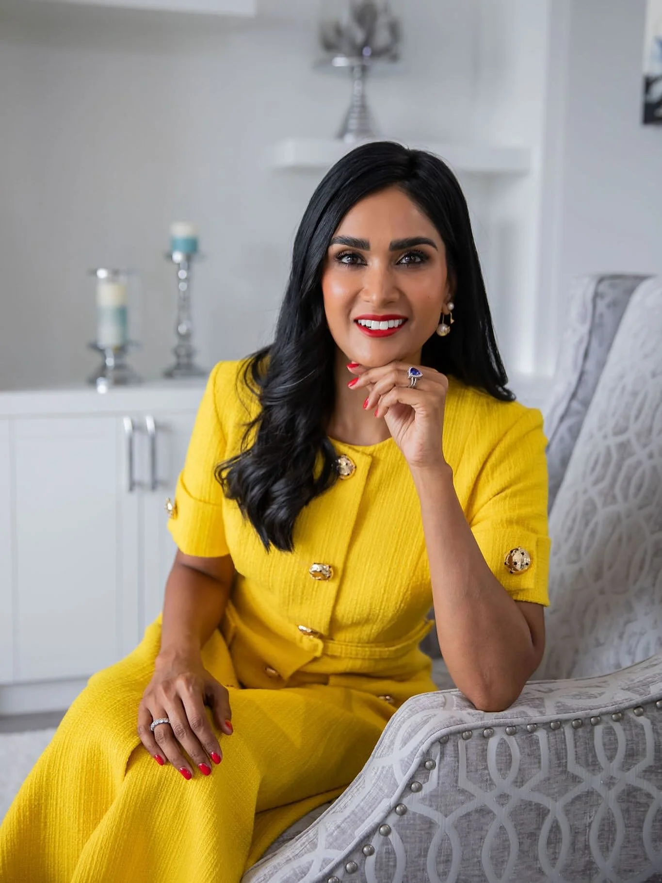 Business owners&hellip;.guess what? 

I have a special Black Friday offer just for you. 

Here&rsquo;s the thing. We all know we need to get in front of the camera to showcase our brand. But it&rsquo;s hard. 

Sometimes doing it bite sized chunk make