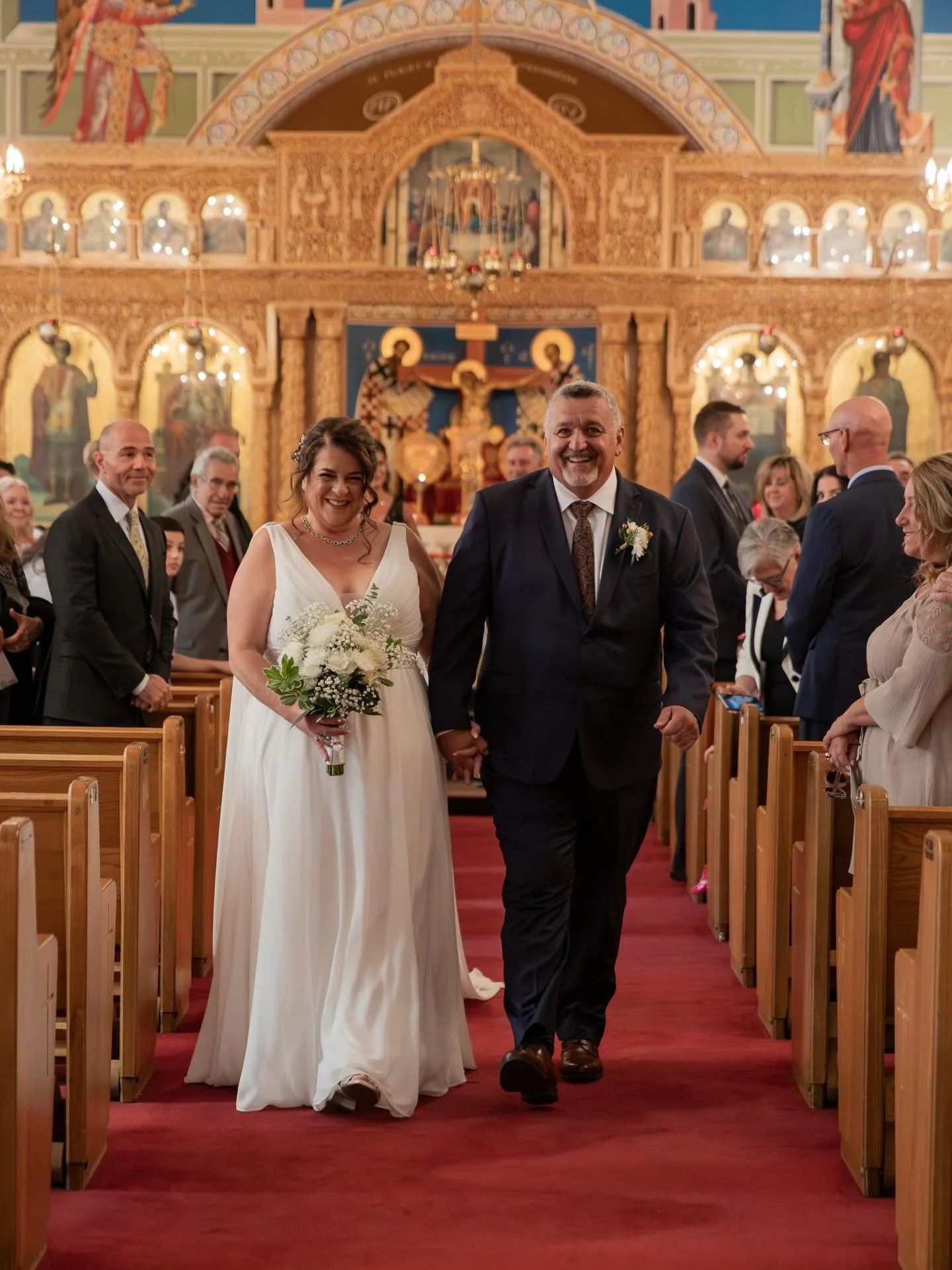 That just married feeling. ❤️

The smiles I get to see as couples walk down the aisle for the first time as husband and wife are a thing of beauty. It warms my heart each and every time. 

And I get to do it today. 

One more lovely (albeit frosty) w