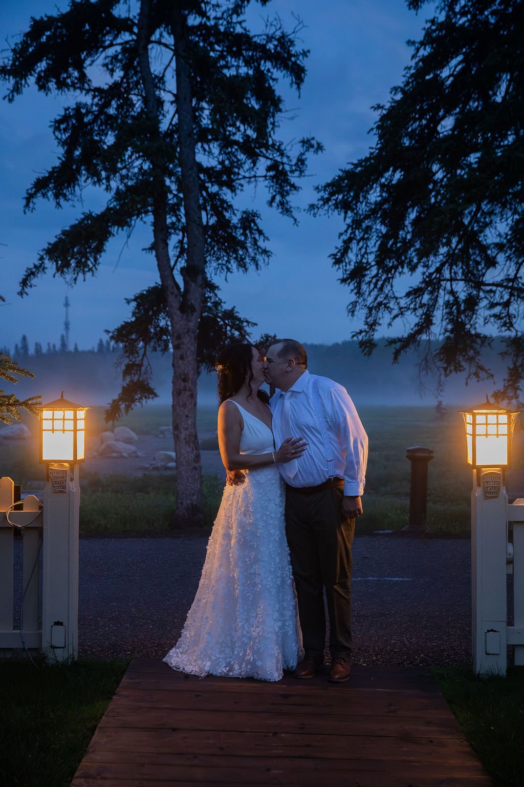 T &amp; M :: Bow Valley Ranch Intimate wedding