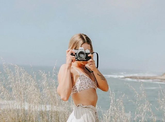 ✨Consistency with your brand:

Having pretty photos is one thing, but having CONSISTENT photos and content that all represent your mission statement, and have an intentional pull into the lifestyle you&rsquo;re offering as a brand, will take your ide