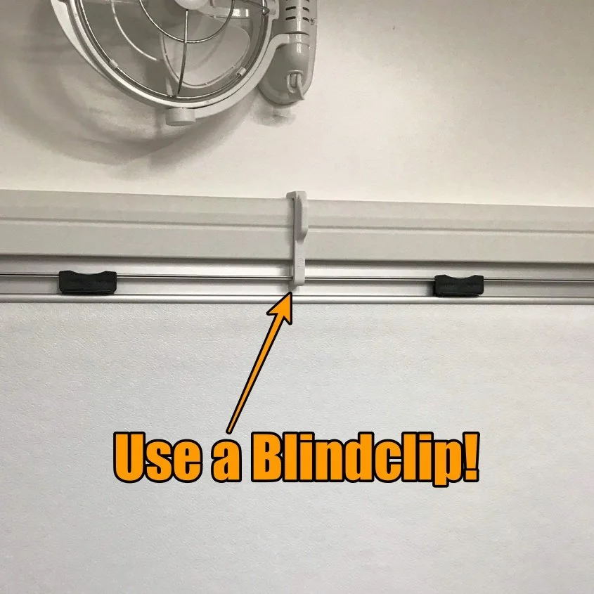 Image of 3DprintRV Blind Clip Fitted to Mobicool Blind