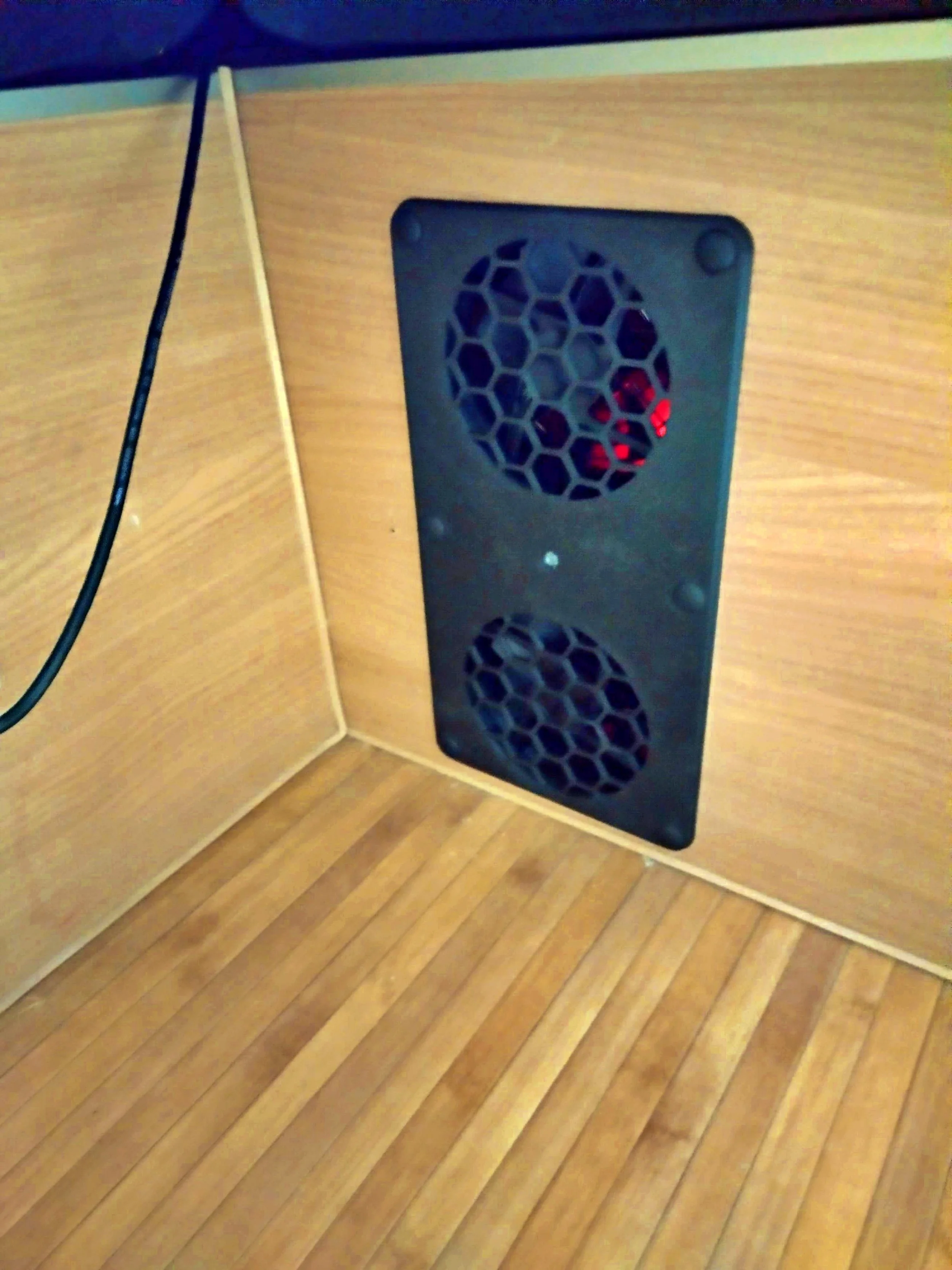90mm Fans installed EDITED.jpg