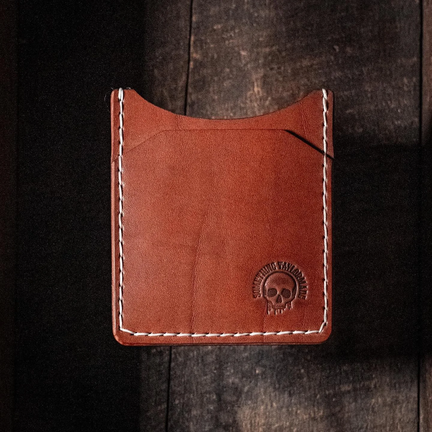 I have a couple of these slim card wallets for sale. Follow the link in my bio if you&rsquo;re interested ☠️
&mdash;&mdash;&mdash;&mdash;&mdash;&mdash;&mdash;&mdash;
#handmade #leather #leatherwork #wallet #maker