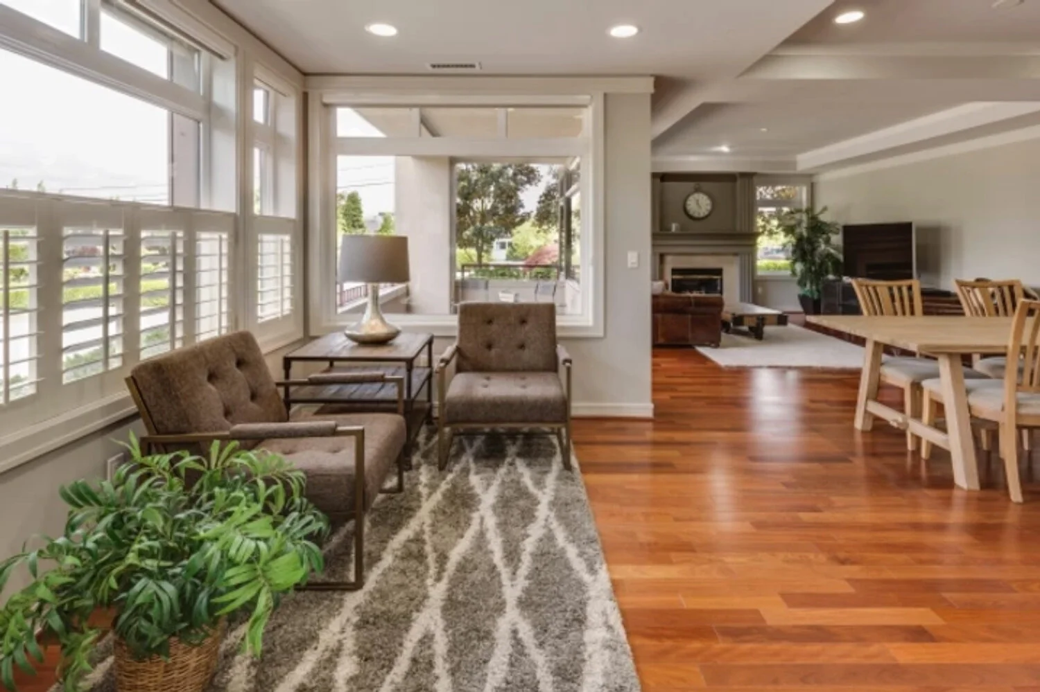 7 Best Reasons to Love Custom Window Treatments