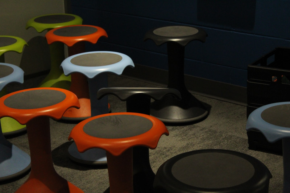 Multi-colored stools--Kuhlenbeck.png