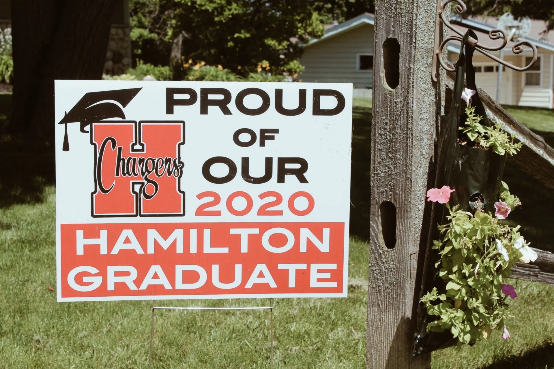 Letters to the Class of 2020 from Mrs. Newcomer and Mr. Deshotels