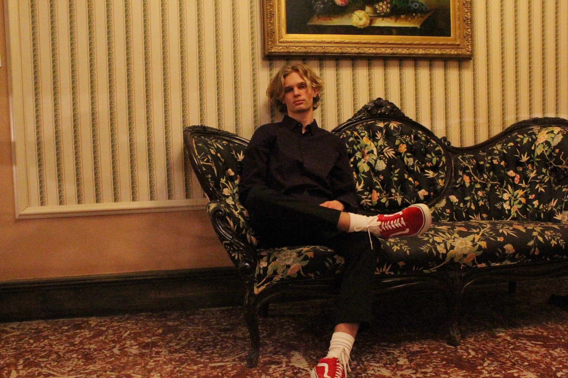 A Fashionable Conversation