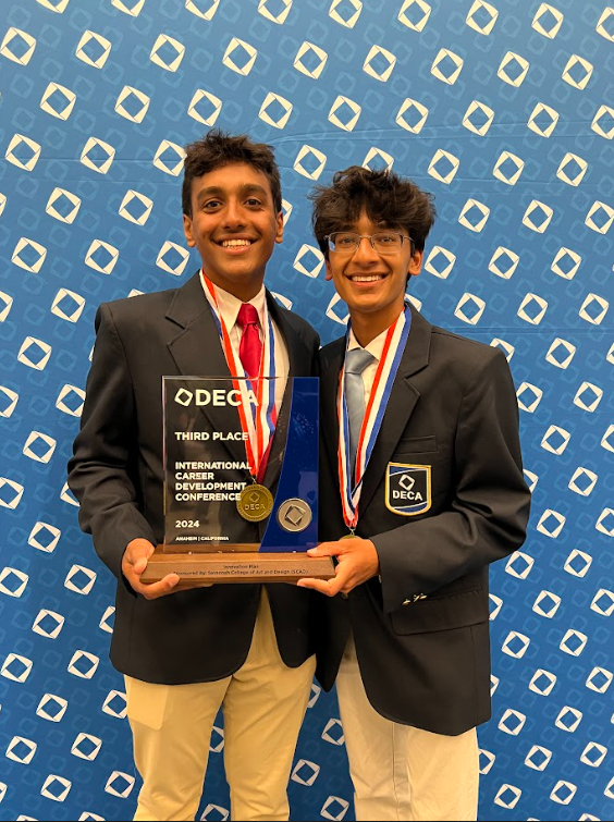 medalists trophy kids 2.PNG