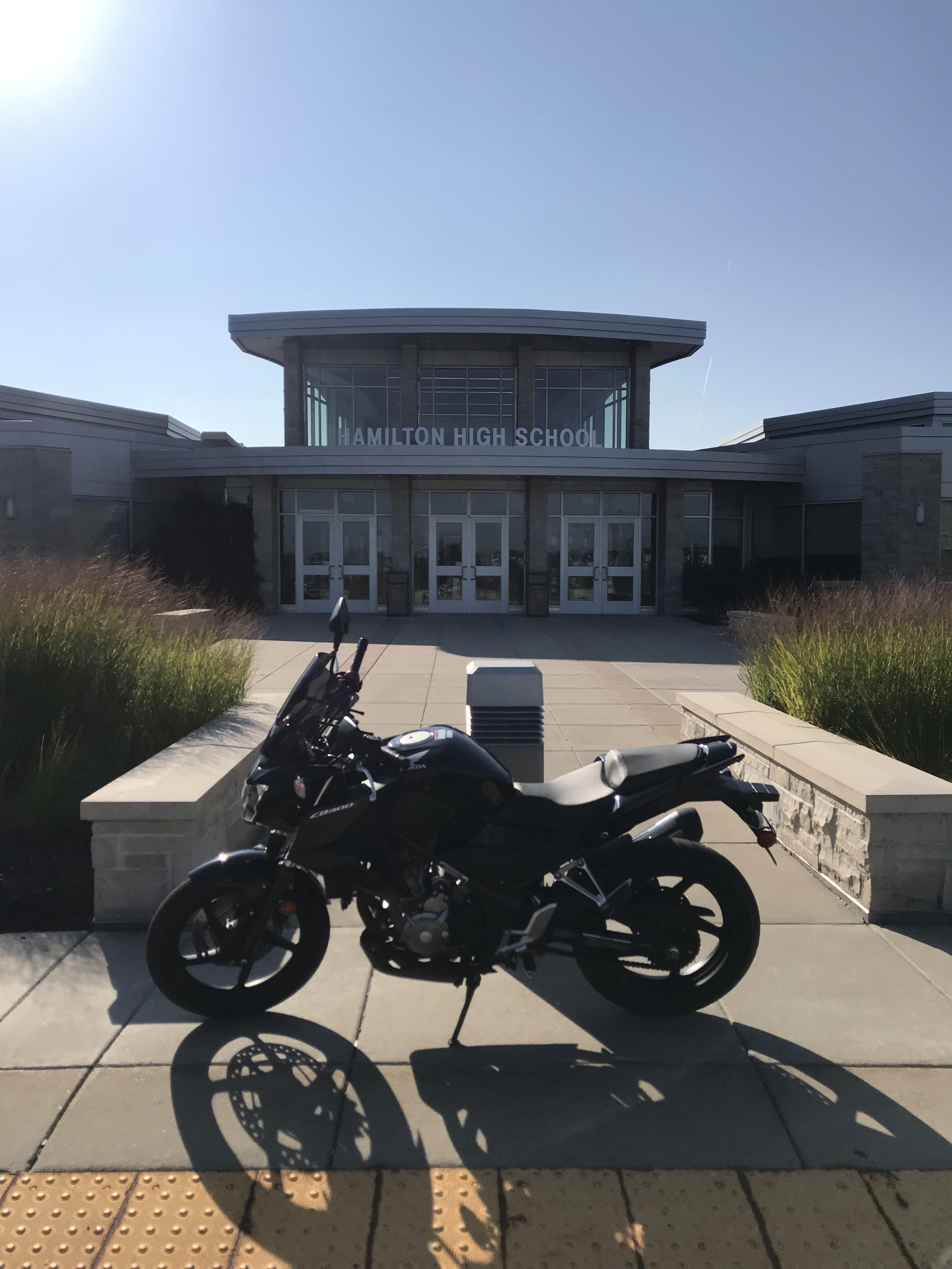 A Beginner's Guide to Motorcycling for High School Students 