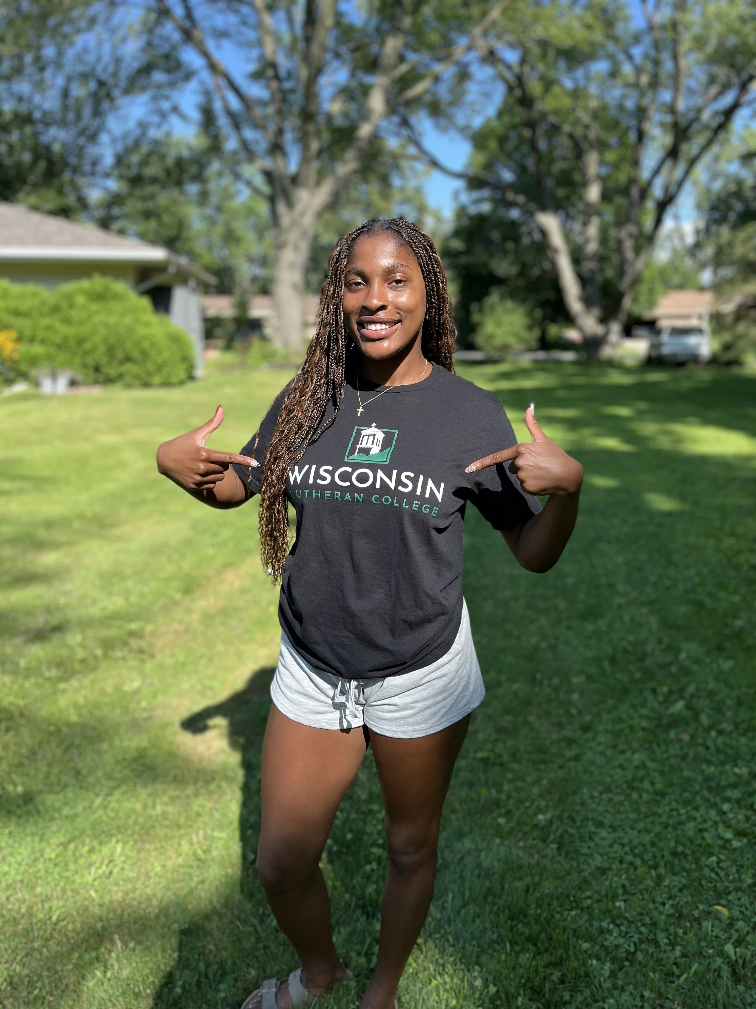 College Commits: Keiveana Petersons