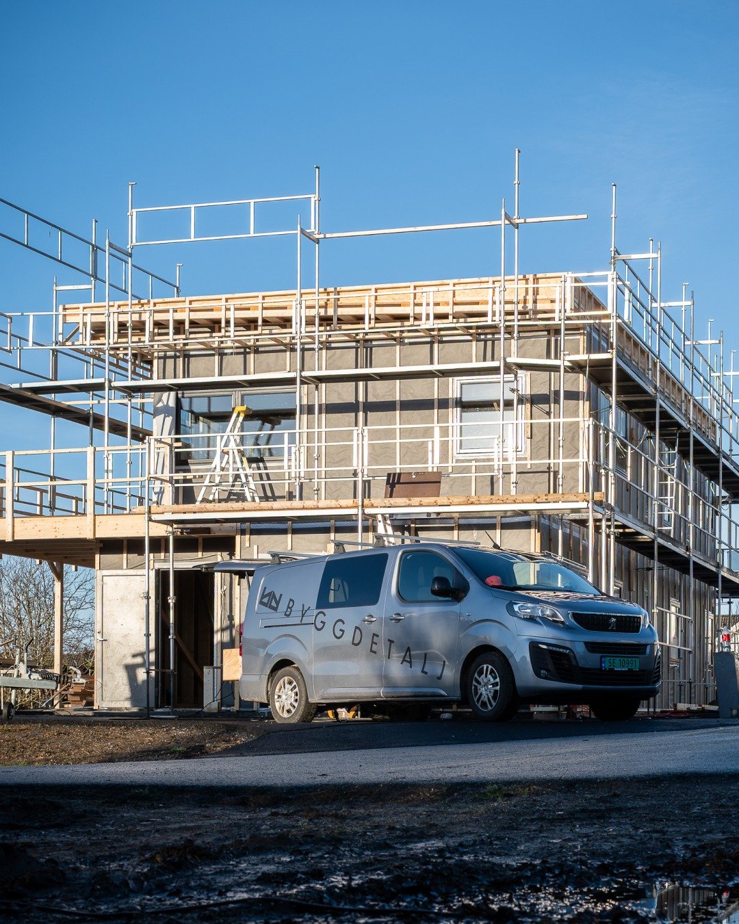 Tett hus og godt driv p&aring; byggeplassen 👷&zwj;♂️💪
