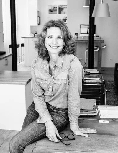 Eléonore Charrey