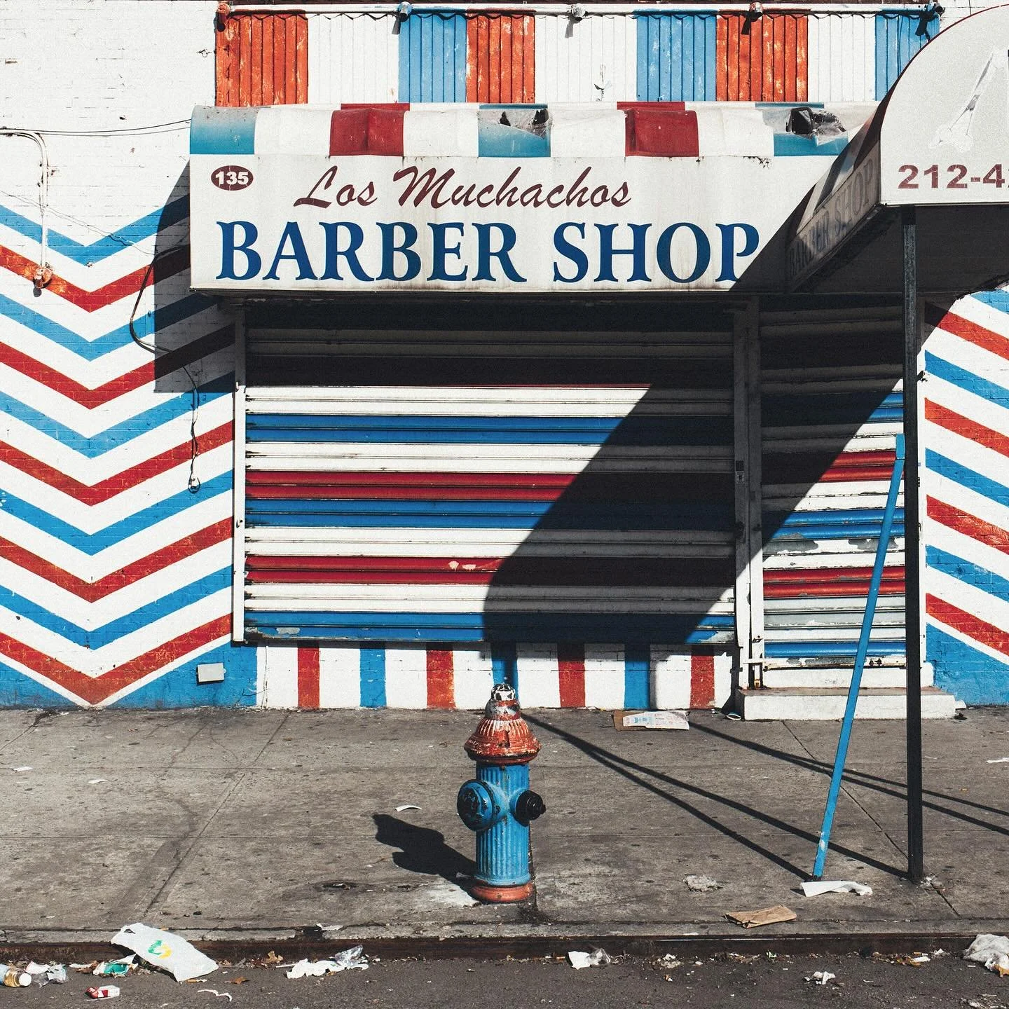 📸 par @arnaudmontagard 
#arnaudmontagard #photographer #photography #streetphotography #newyorkcitylife #newyorkcity #photobook