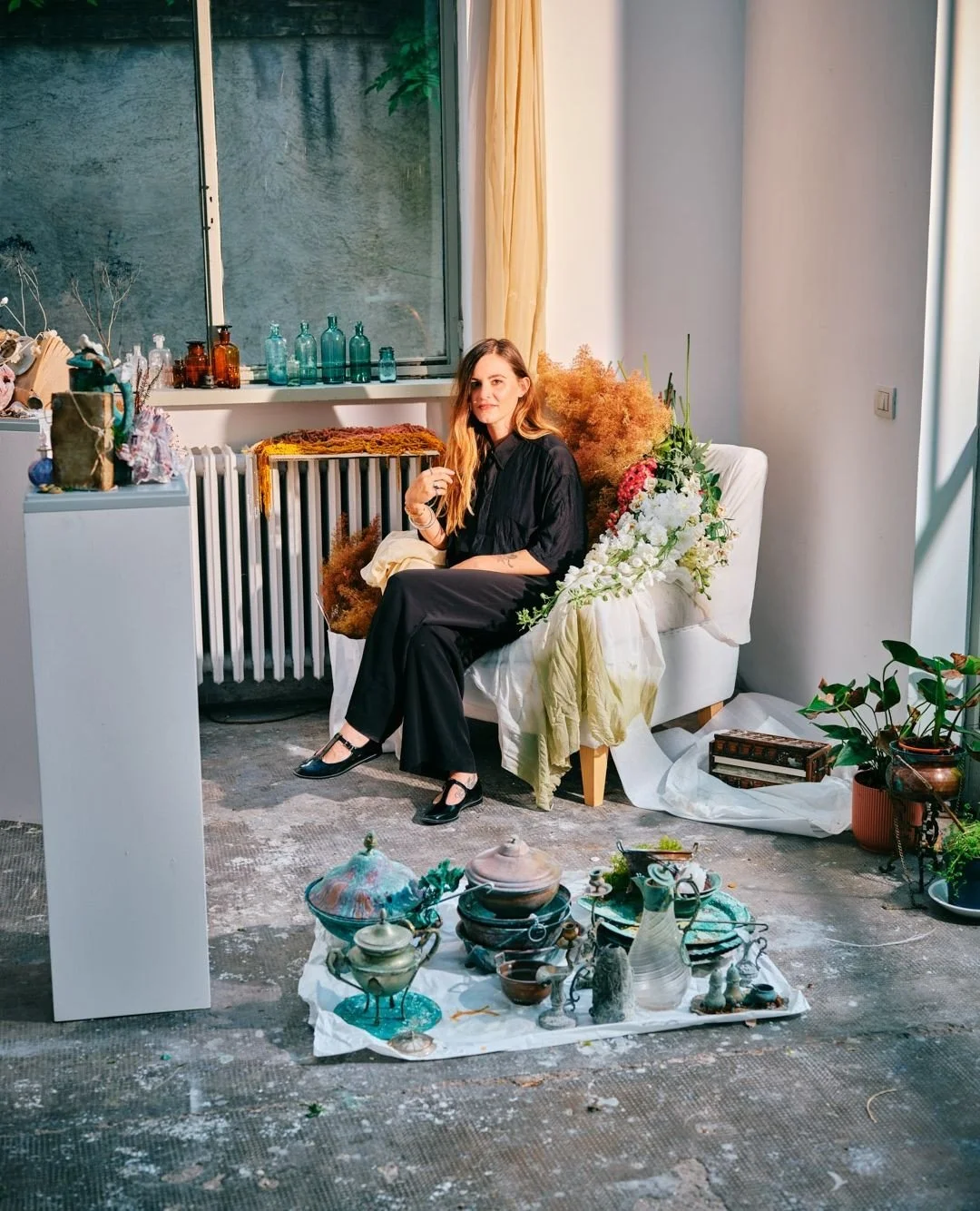 Such an honor. @heyguillaume was selected by @centrepompidou and @artbasel to shoot the finalists of the Prix Marcel Duchamp 2025
Here @bondi_bianca in her studio at the @villa_medici
#guillaumeblot #representedbylecrime #lecrime 
#womenowned #w