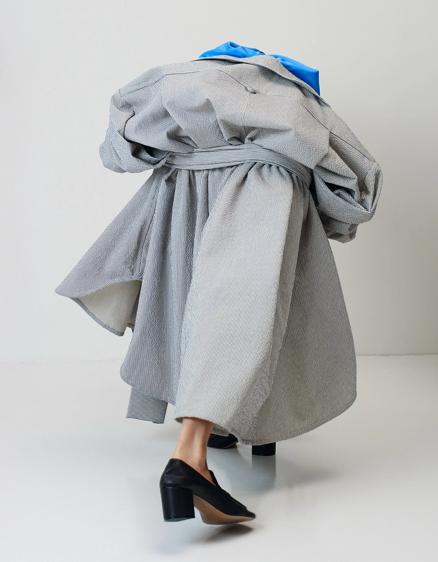 @wendeliendaan for Avant Garde Magazine issue #1 @avantgarde. FW2025 
Photographer: Wendelien Daan @wendeliendaan @marievalatagent
Stylist:Alex van der Steen @alexvandersteen @eeagency_
Makeup ArIst: Chris Volkers @chris_volkers @houseoforangeagency