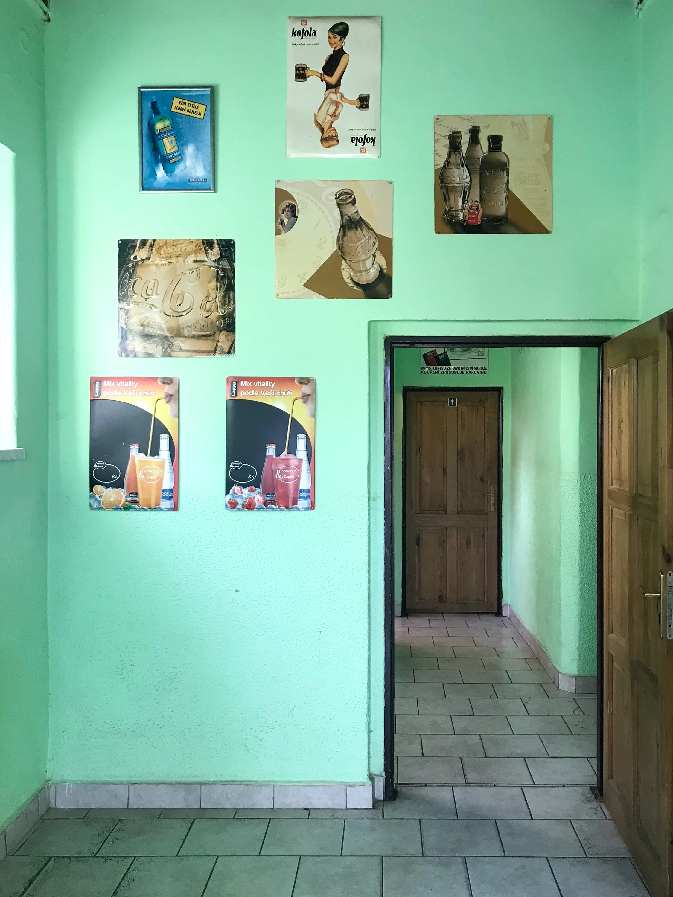 Rooms 004.jpg