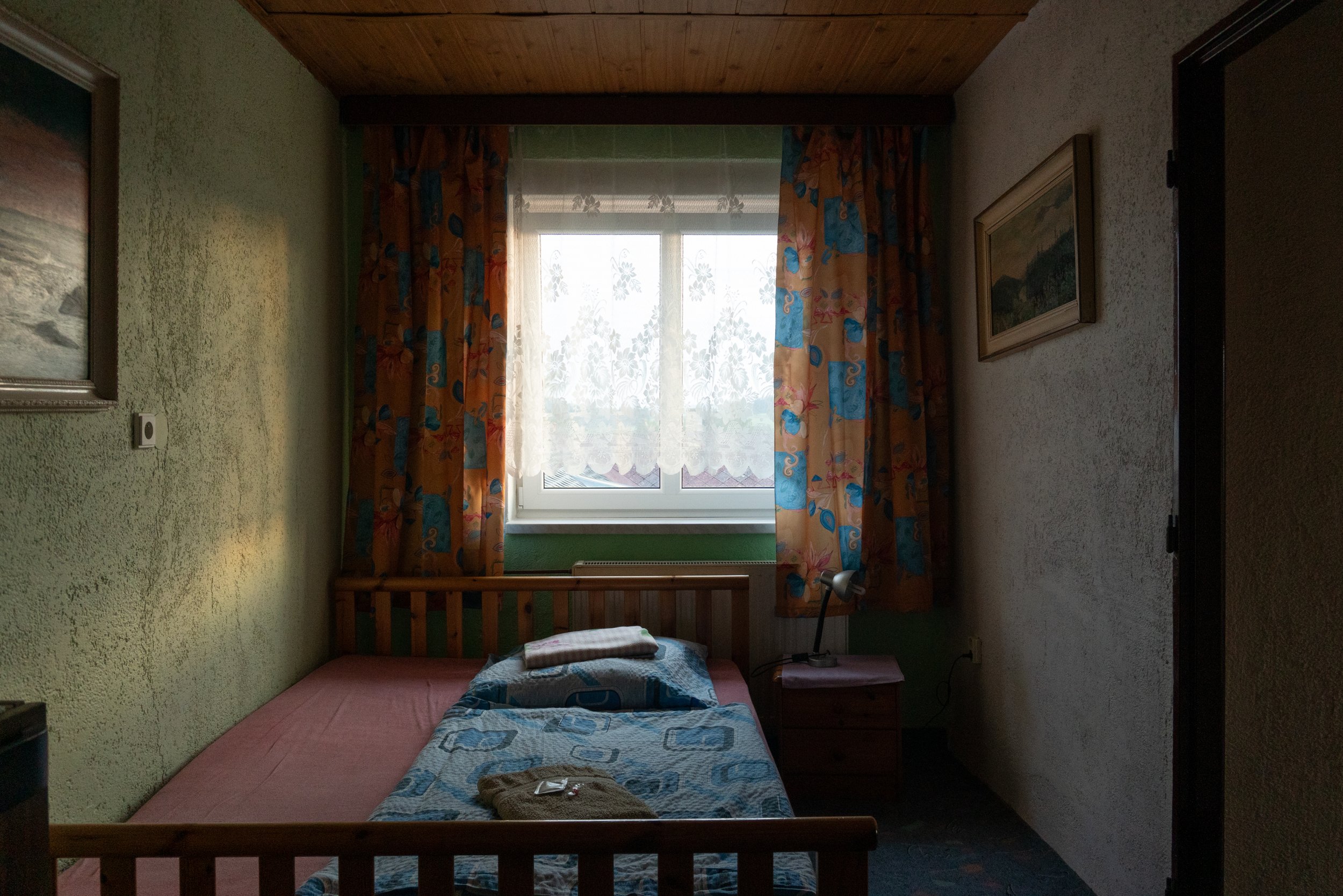 Rooms 006.jpg